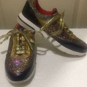 Madden Girl -Hayyess sparkling glittery lace up sneakers women’s size 9.5